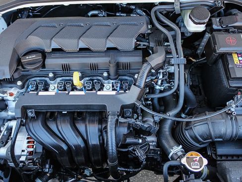 New 2025 Hyundai Venue Limited image 12