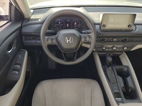 Used 2023 Honda Accord LX image 14