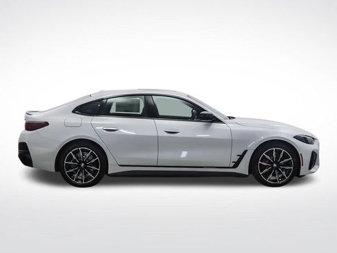 Used 2026 BMW i4 xDrive40i w/ M Sport Package AWD/4WD image 6