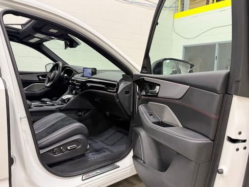 Used 2024 Acura MDX A-Spec AWD/4WD image 44