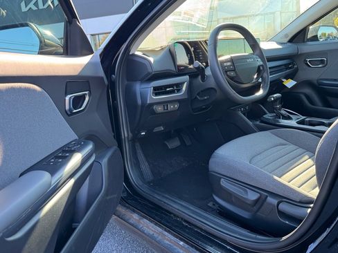 New 2025 Kia K4 EX image 10