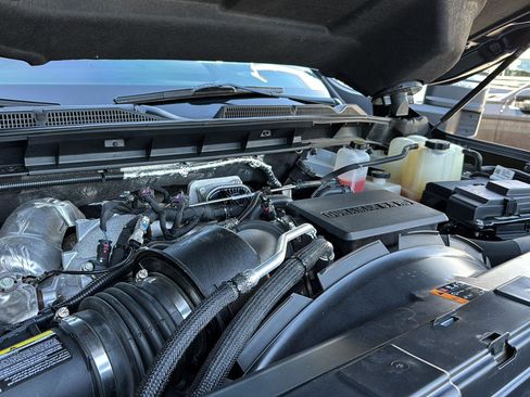 Used 2024 GMC Sierra 3500 Denali Ultimate image 29