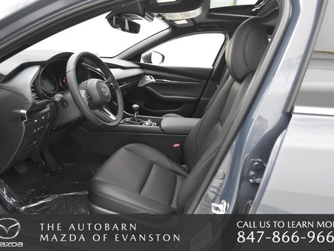 New 2026 MAZDA MAZDA3 2.5 S Hatchback w/ Premium Pkg FWD image 24