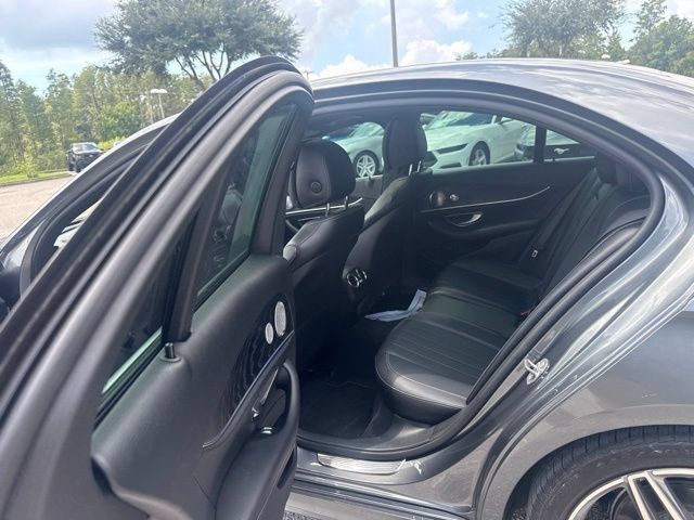 Used 2017 Mercedes-Benz E 300 image 15