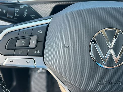 New 2026 Volkswagen Tiguan S AWD/4WD image 19