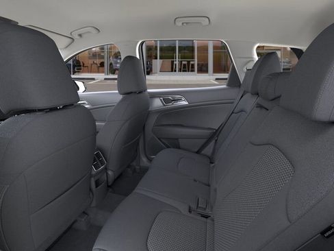 New 2025 Kia Sportage LX image 19