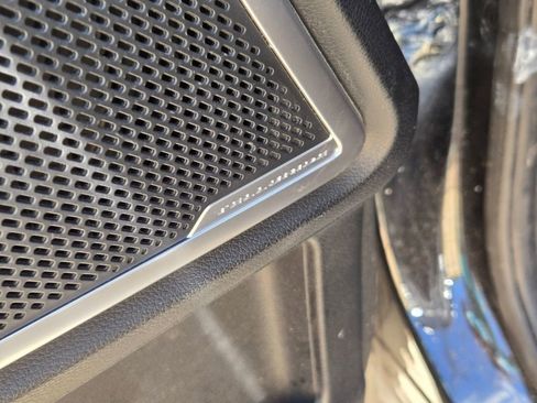 Used 2023 Kia Telluride S FWD image 12