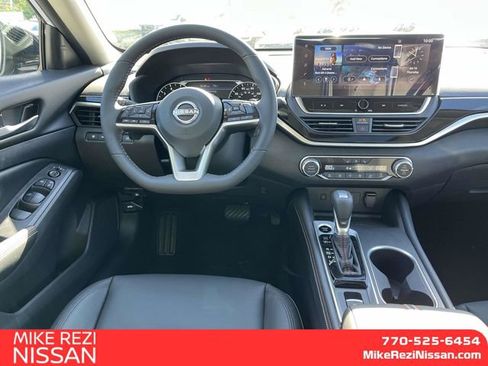 New 2026 Nissan Altima 2.5 SR w/ SR Premium Package FWD image 9