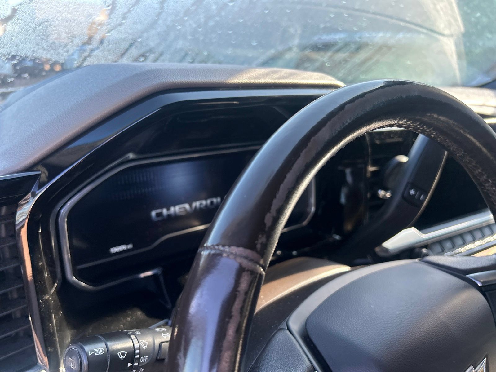 Used 2022 Chevrolet Silverado 1500 LT w/ Convenience Package II AWD/4WD image 31