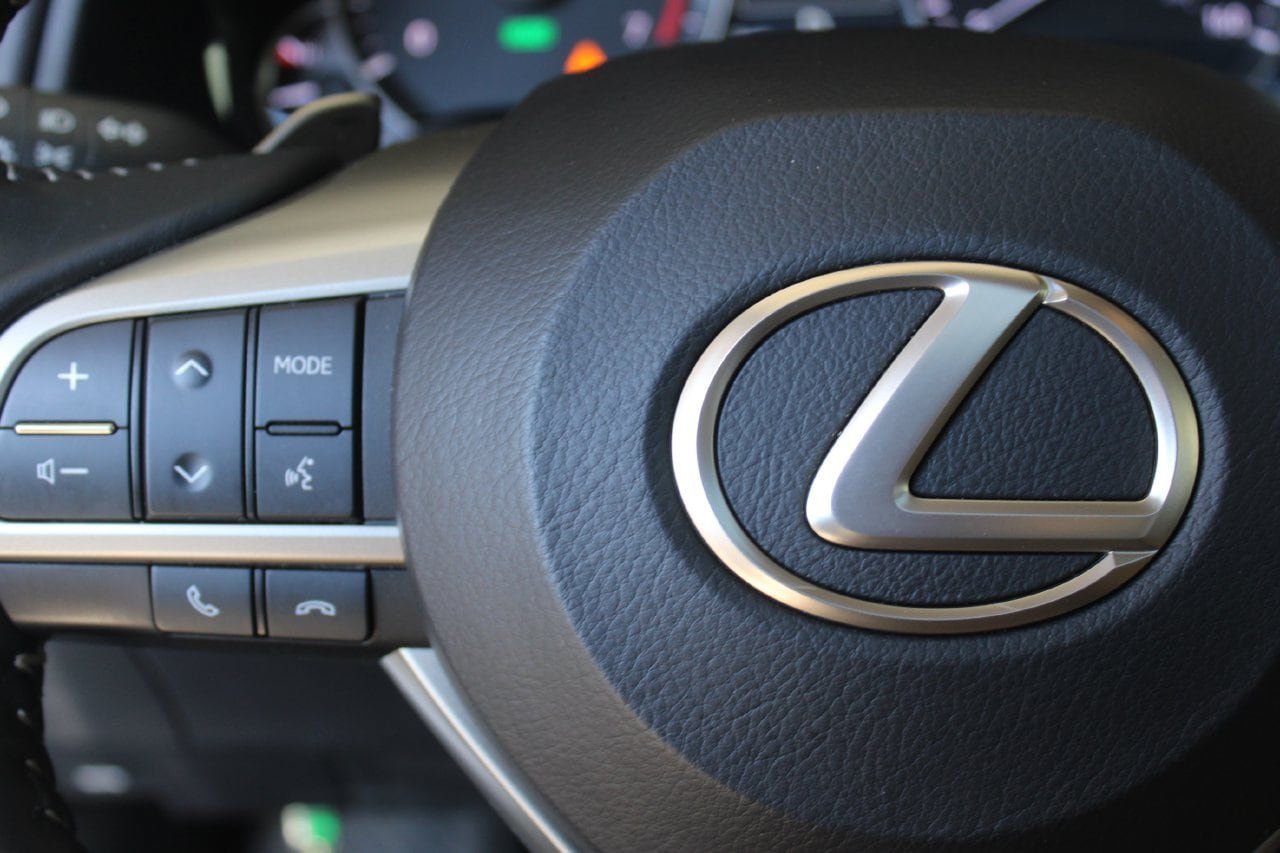 Used 2021 Lexus RX 450h AWD w/ Premium Package image 36