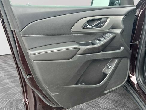 Certified 2023 Chevrolet Traverse LT image 21