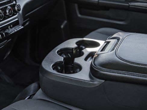 Used 2022 RAM 2500 Big Horn w/ Cold Weather Group image 23