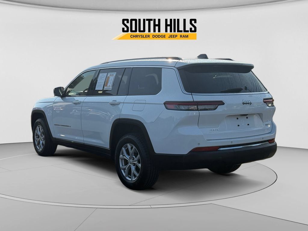 Used 2023 Jeep Grand Cherokee L Limited AWD/4WD image 3