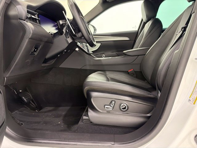 Used 2023 Maserati Grecale GT AWD/4WD image 14