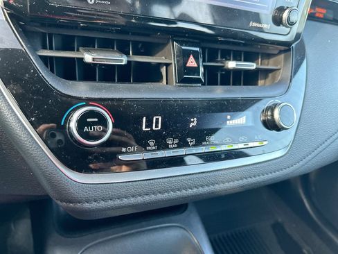 Used 2021 Toyota Corolla SE FWD image 23