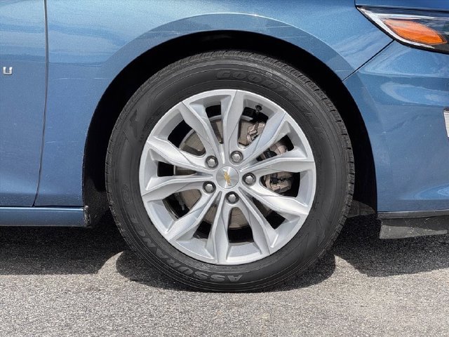 Used 2025 Chevrolet Malibu LT FWD image 10