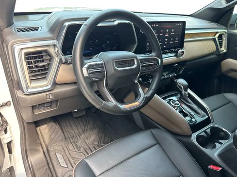 Used 2024 GMC Canyon Denali AWD/4WD image 21