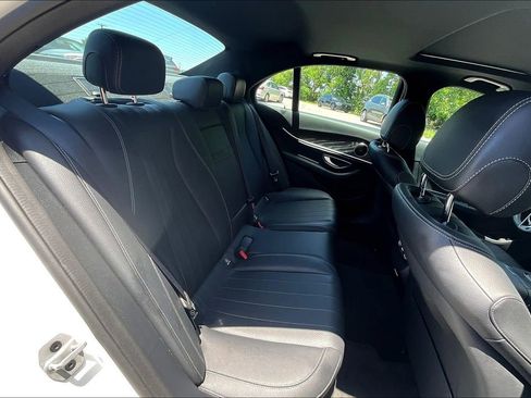 Used 2022 Mercedes-Benz E 350 Sedan image 37