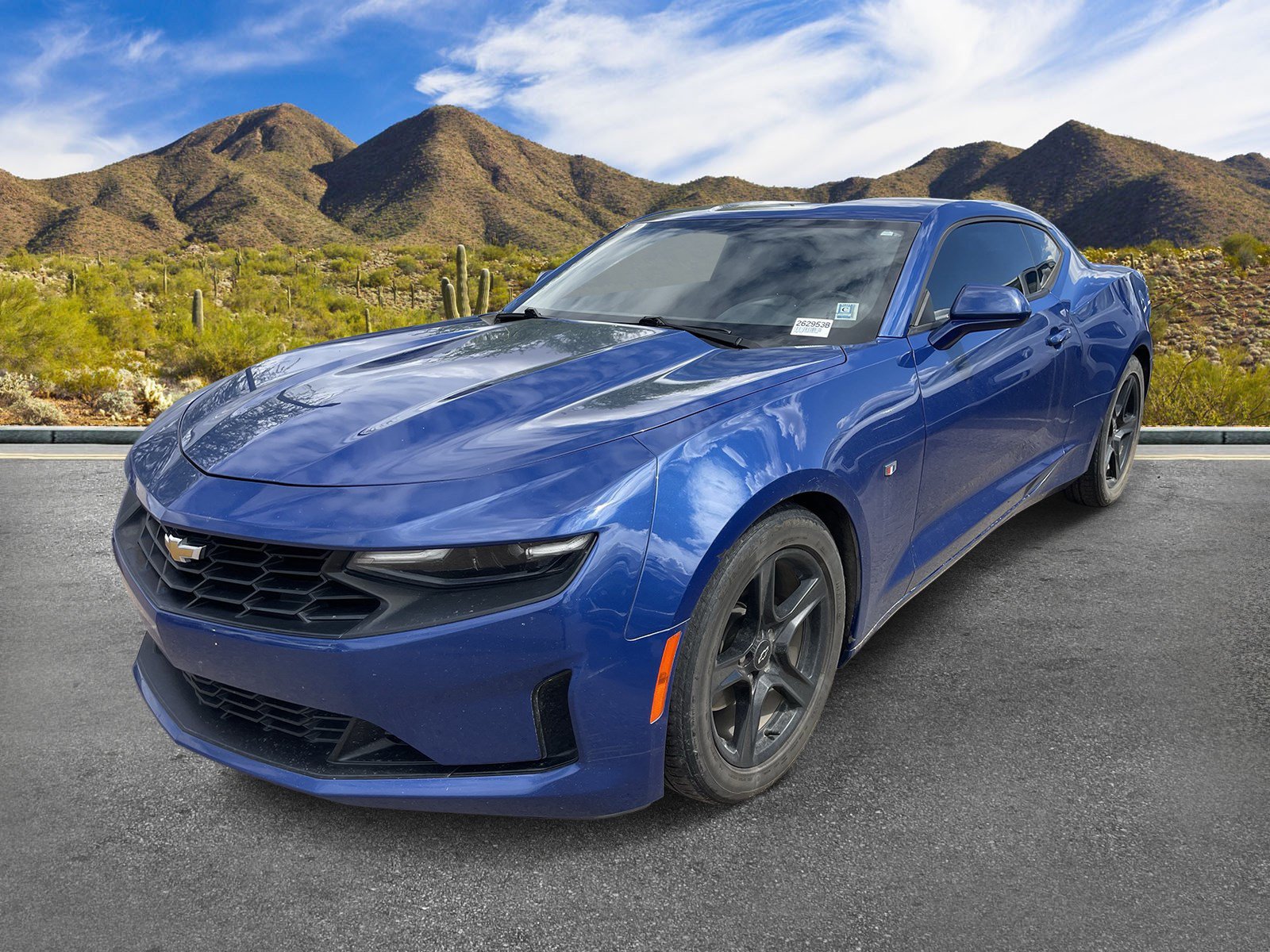 Used 2022 Chevrolet Camaro LT w/ Technology Package RWD image 2