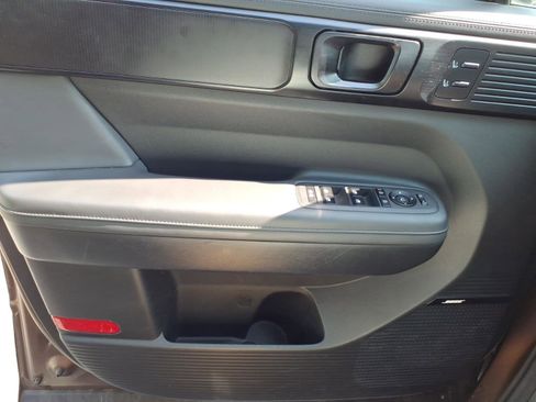 Used 2025 Hyundai Santa Fe Calligraphy AWD/4WD image 24