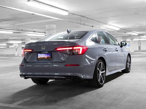 Certified 2023 Honda Civic Touring image 6