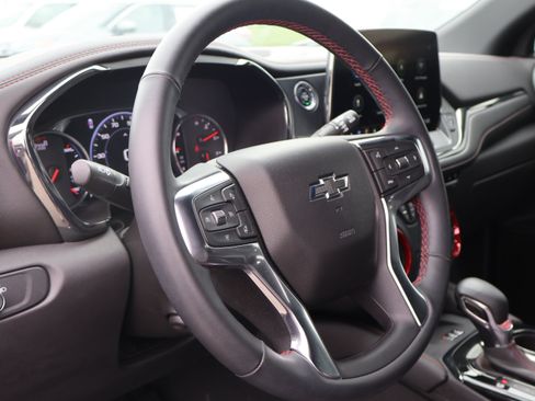 Used 2024 Chevrolet Blazer RS w/ Enhanced Convenience Package AWD/4WD image 25