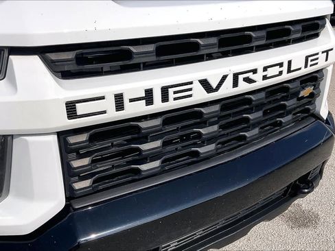 Used 2022 Chevrolet Silverado 2500 Custom w/ Custom Convenience Package image 31