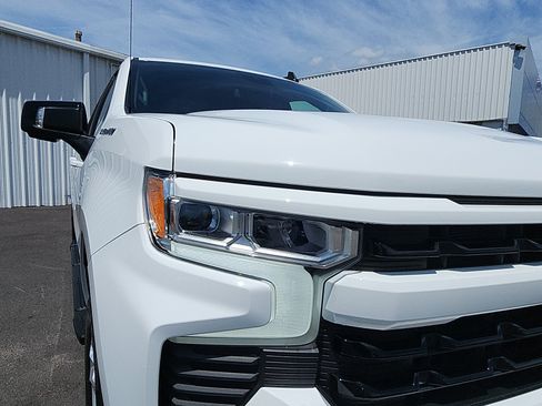 Used 2024 Chevrolet Silverado 1500 RST w/ Convenience Package II AWD/4WD image 12