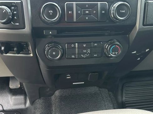 Used 2018 Ford F250 XLT w/ XLT Value Package AWD/4WD image 33