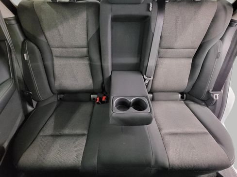 Used 2025 Nissan Rogue SV image 24