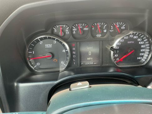 Used 2018 Chevrolet Silverado 3500 W/T w/ WT Fleet Convenience Package AWD/4WD image 23