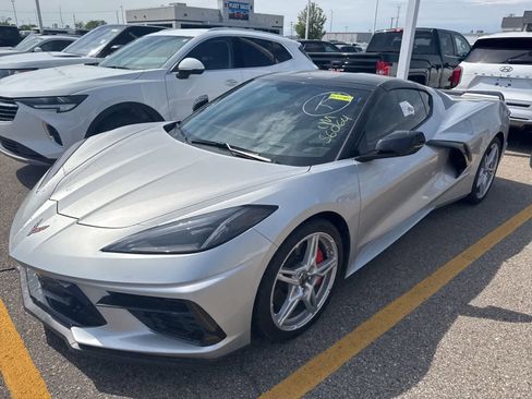Used 2020 Chevrolet Corvette Stingray Preferred Cpe w/ 2LT Preferred Equipment Group RWD image 24