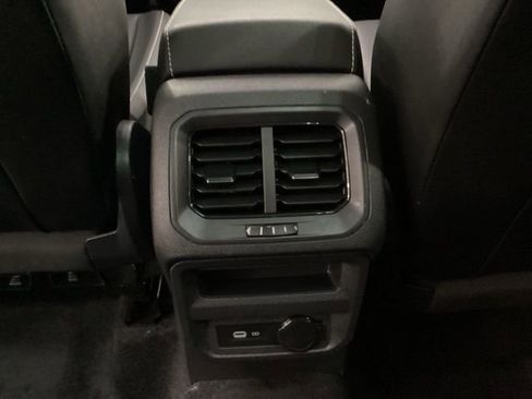Certified 2023 Volkswagen Tiguan SE AWD/4WD image 14
