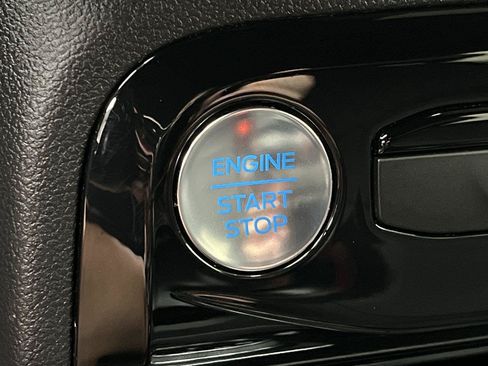 Used 2024 Ford Escape ST-Line w/ Tech Pack #1 AWD/4WD image 20