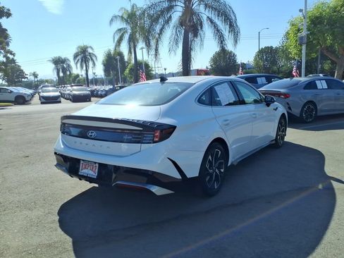 Used 2025 Hyundai Sonata SEL FWD image 6