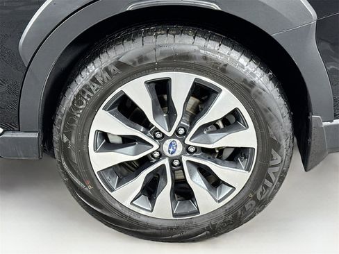 Used 2023 Subaru Outback Touring XT image 9