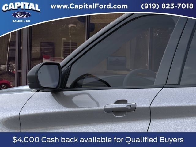New 2026 Ford Explorer Active RWD image 20