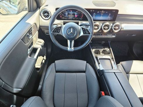 Certified 2026 Mercedes-Benz GLB 250 4MATIC image 11