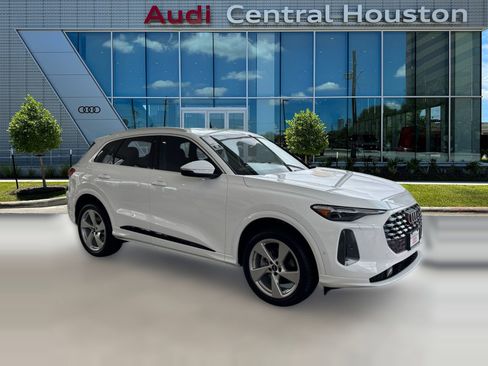 New 2025 Audi Q5 Premium Plus image 7