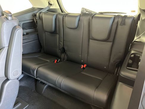 New 2026 Subaru Ascent Limited Bronze image 39