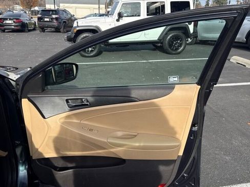 Used 2013 Hyundai Sonata GLS w/ Popular Equipment Pkg image 17