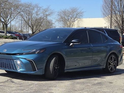 Used 2025 Toyota Camry XSE image 21