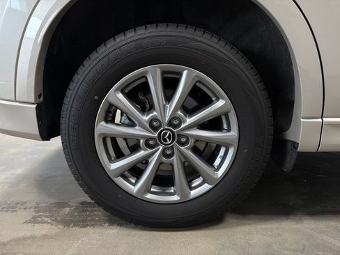 Used 2025 MAZDA CX-5 AWD 2.5 S w/ Preferred Package image 34