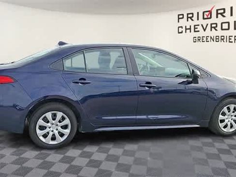 Used 2024 Toyota Corolla LE image 9