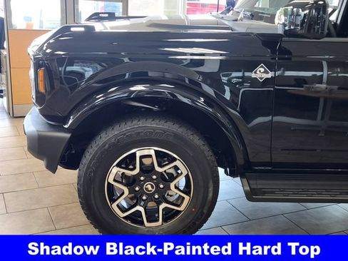 New 2026 Ford Bronco Outer Banks AWD/4WD image 8