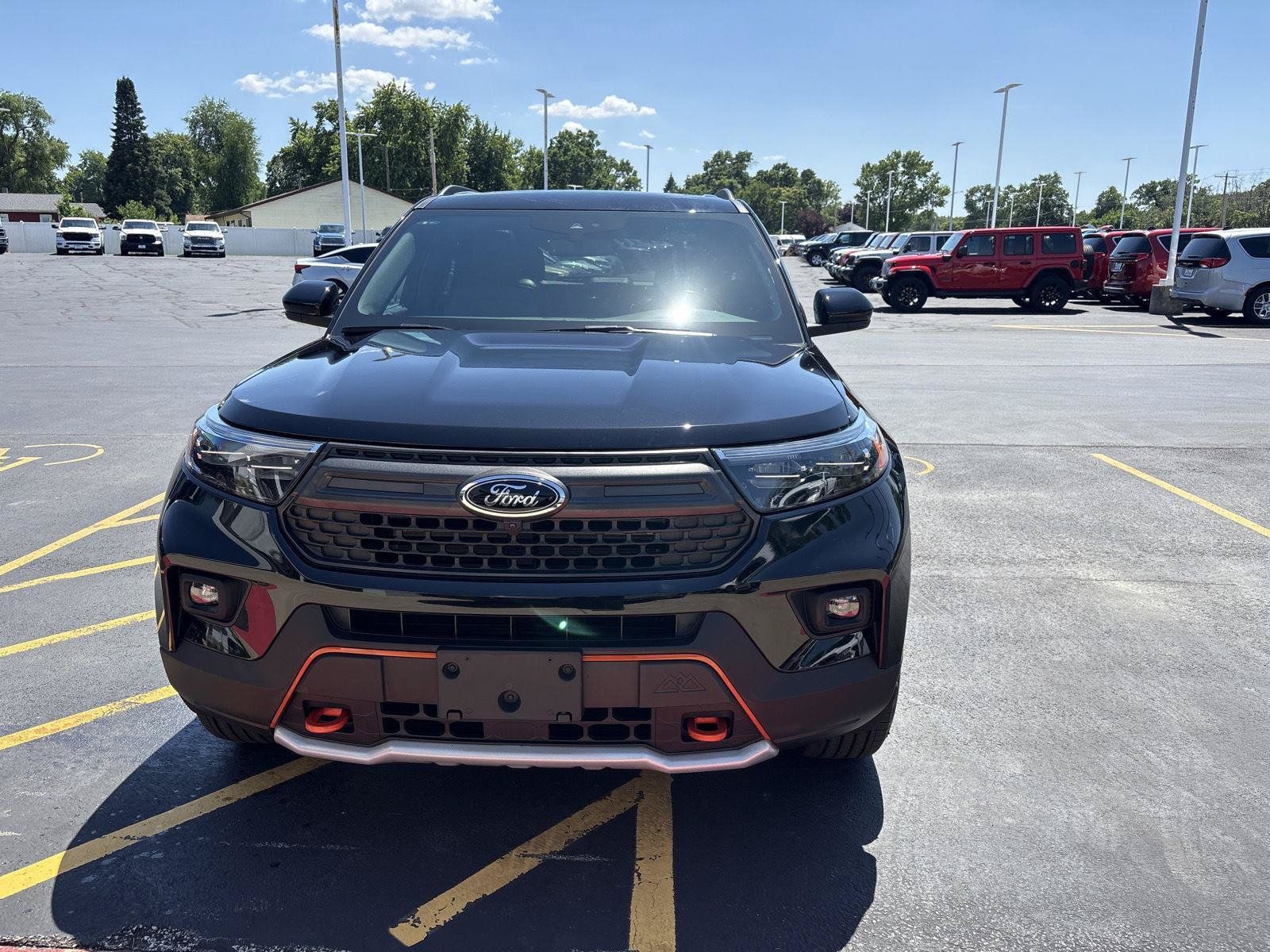 Used 2023 Ford Explorer Timberline w/ Timberline Technology Package AWD/4WD image 2