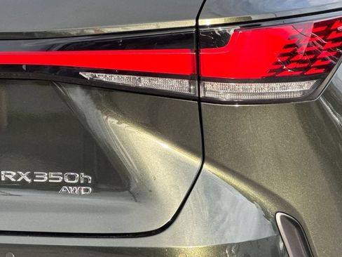 Used 2024 Lexus RX 350 w/ Convenience Package image 27