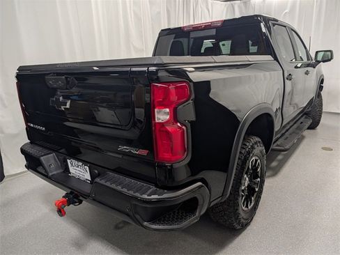 Certified 2024 Chevrolet Silverado 1500 ZR2 w/ Technology Package image 5