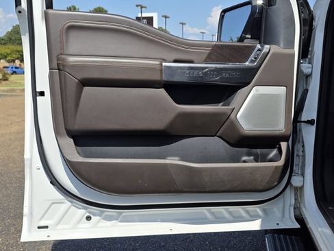 Used 2021 Ford F150 King Ranch w/ Equipment Group 601A High AWD/4WD image 17