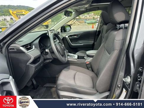 Used 2023 Toyota RAV4 XLE w/ Convenience Package AWD/4WD image 17